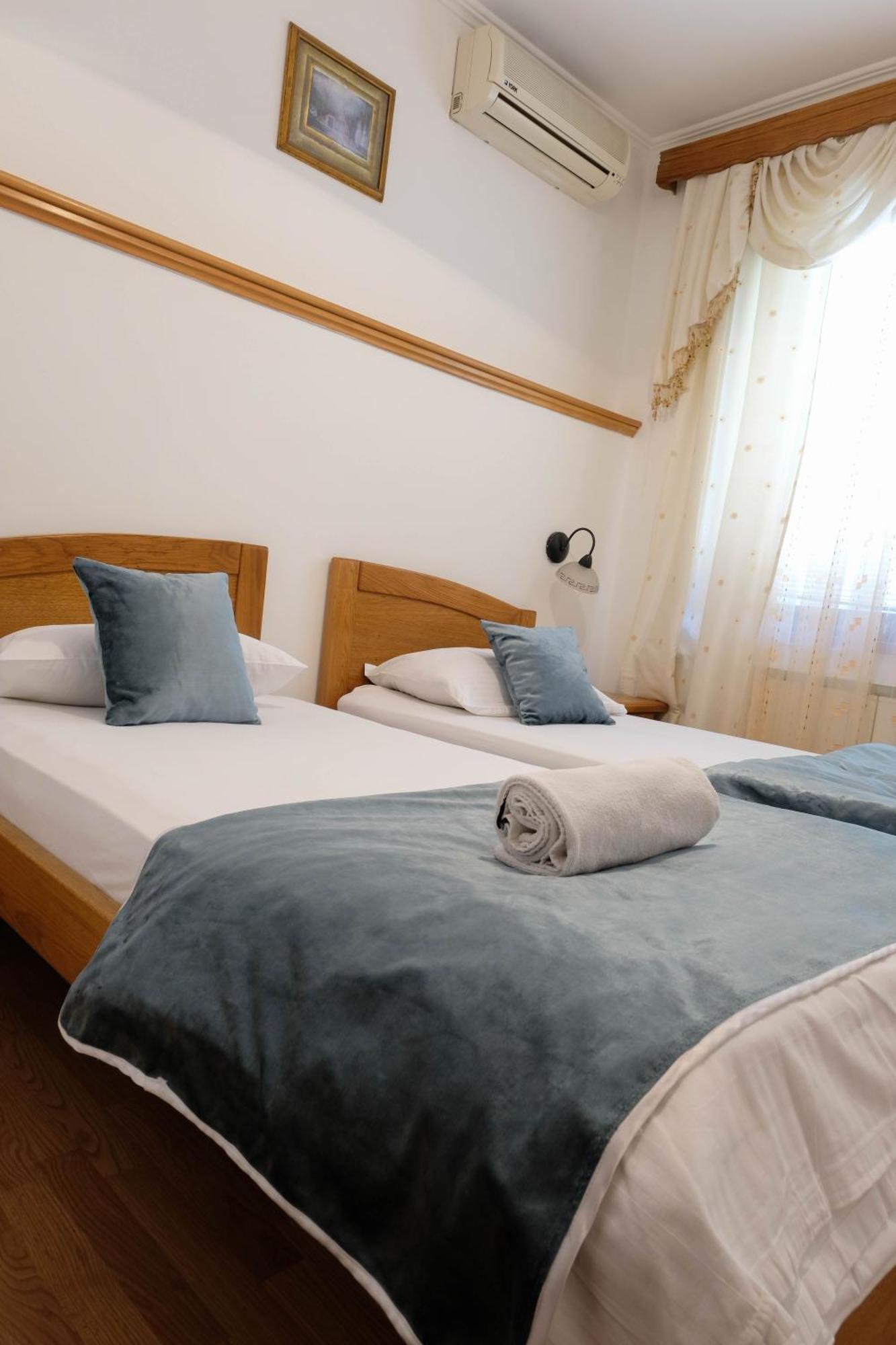 Bed And Breakfast Vijecnica Sarajevo Extérieur photo